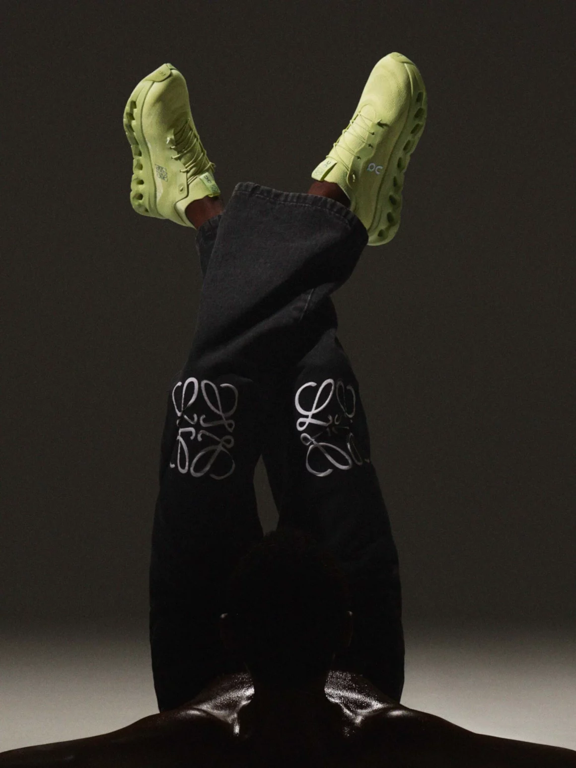 週末限定ンセール The with comfort Ultimate here: is Cloudtilt On x Loewe その他